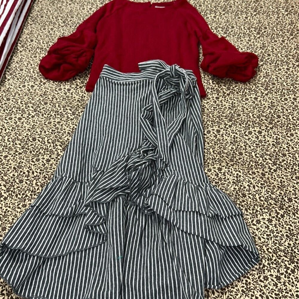 Joyfolie girls sweater skirt set holiday sz 4